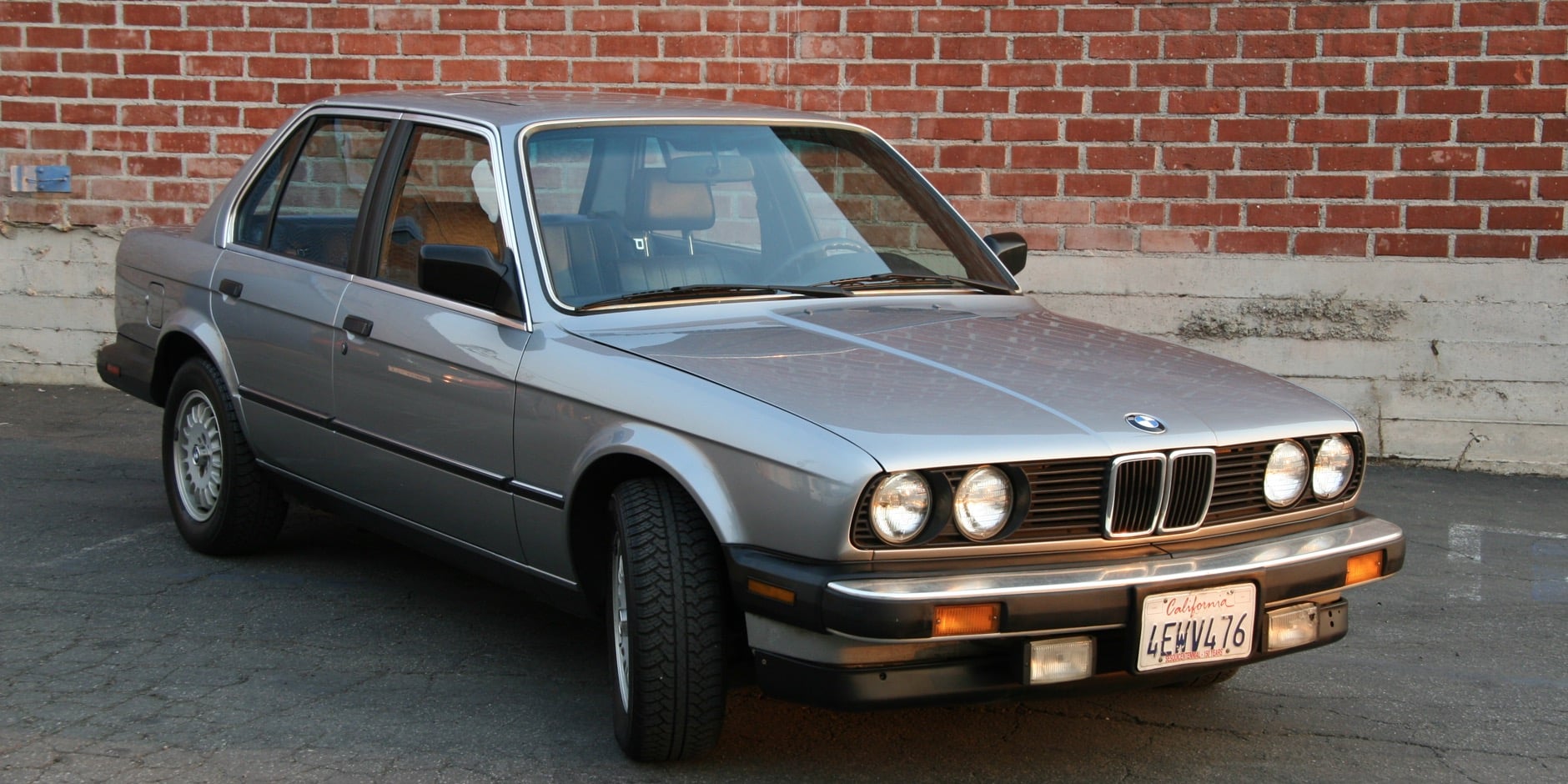 BMW_325_1987_E30