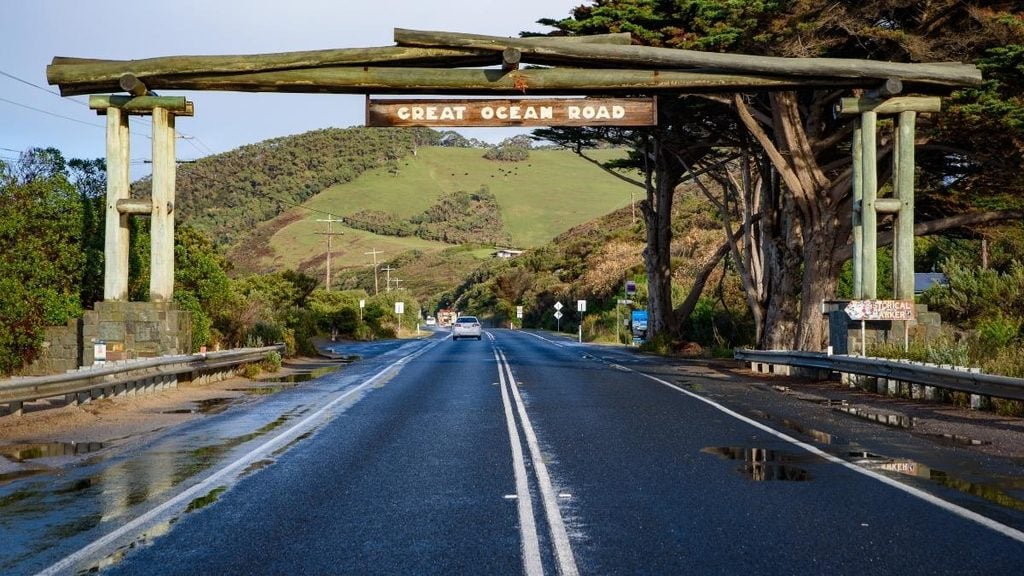 Memorial Arch, Eastern View, Victoria
