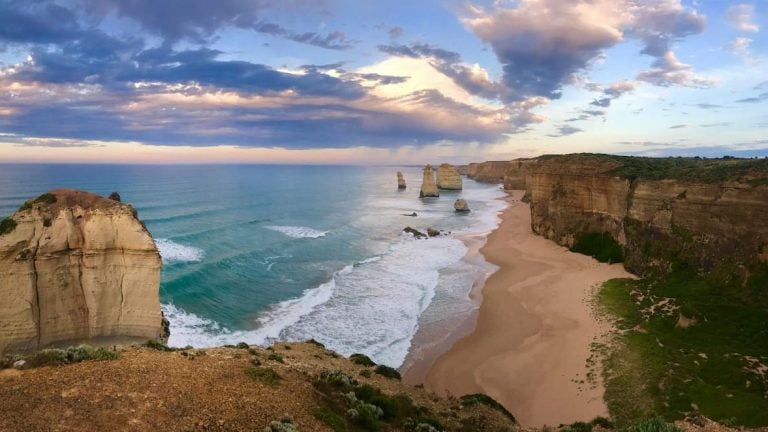 Don't miss the 12 Apostles on your Melbourne to Brisbane drive