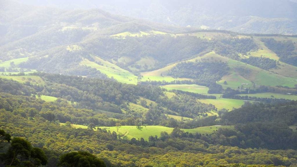 Popular scenic drives Sydney. Southern Highlands