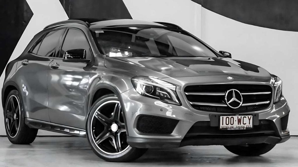 Mercedes-Benz GLA-CLASS 2015, available for hire on Turo