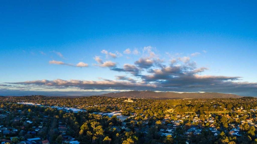 Car lookouts Melbourne: A complete guide. Mount Dandenong
