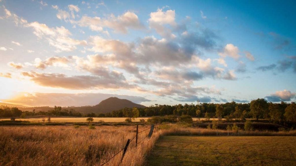 Queensland drive guide. Scenic Rim