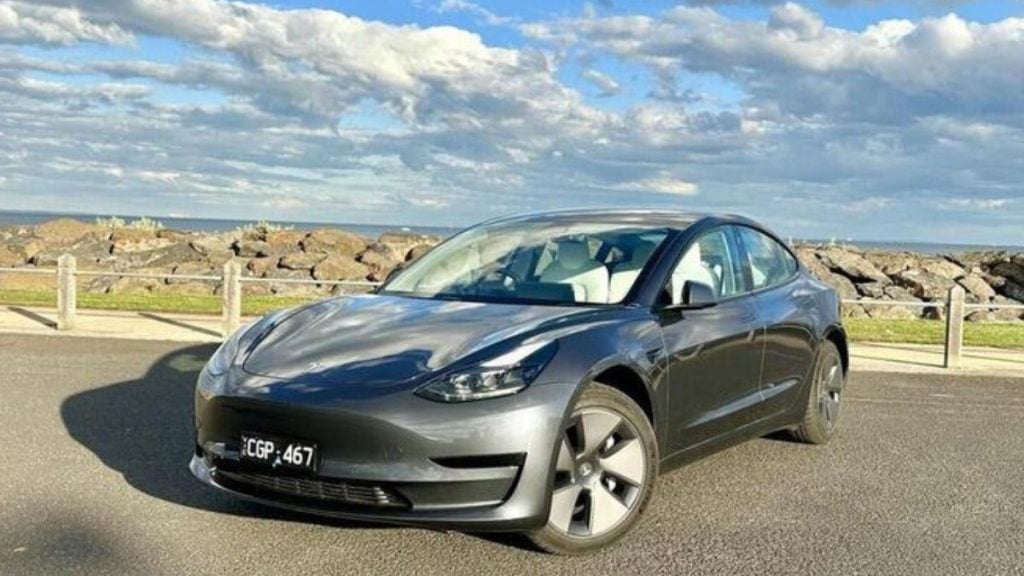 Tesla MODEL 3 2022 - available for hire on Turo.