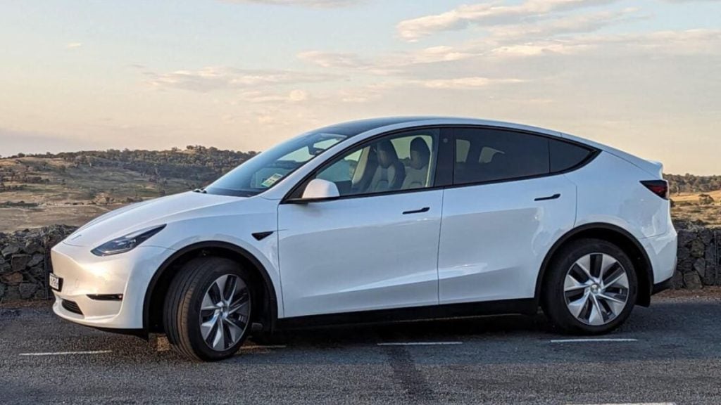 ACT road rules: A guide to driving laws and regulations in Canberra. Tesla MODEL Y 2023 available for rent in Downer, near Canberra, on Turo.