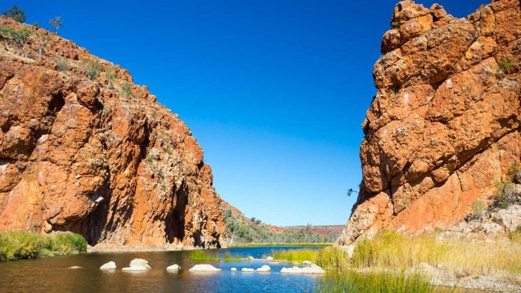 Red Centre Way: The ultimate road trip guide. Glen Helen Gorge
