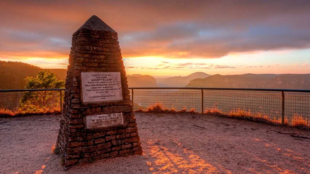 10 Best Blue Mountain Lookouts Accessible By Car. Govetts Leap Lookout