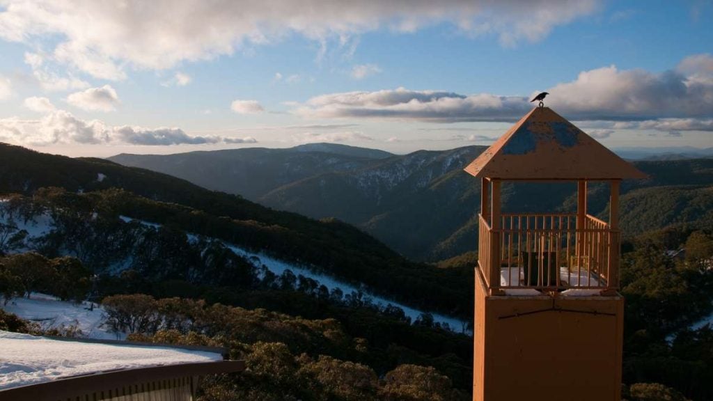 How to get from Mansfield to Mt Buller. Mt Buller, Victoria, Australia