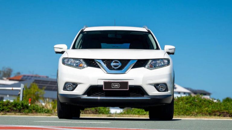 Red Centre Way: The ultimate road trip guide. Nissan X-TRAIL 2016 for rent on Turo.