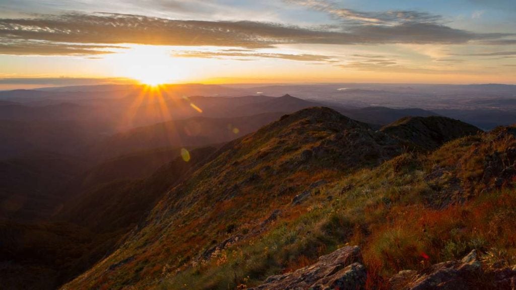 Melbourne to Mt Buller: The ultimate guide. Sunset at Mt Buller in the summers