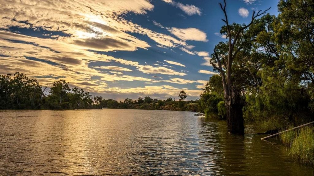 Sunset over Murray River in Mildura