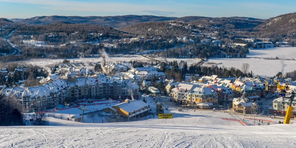 Les magnifiques pentes de skis de Mont-Tremblant