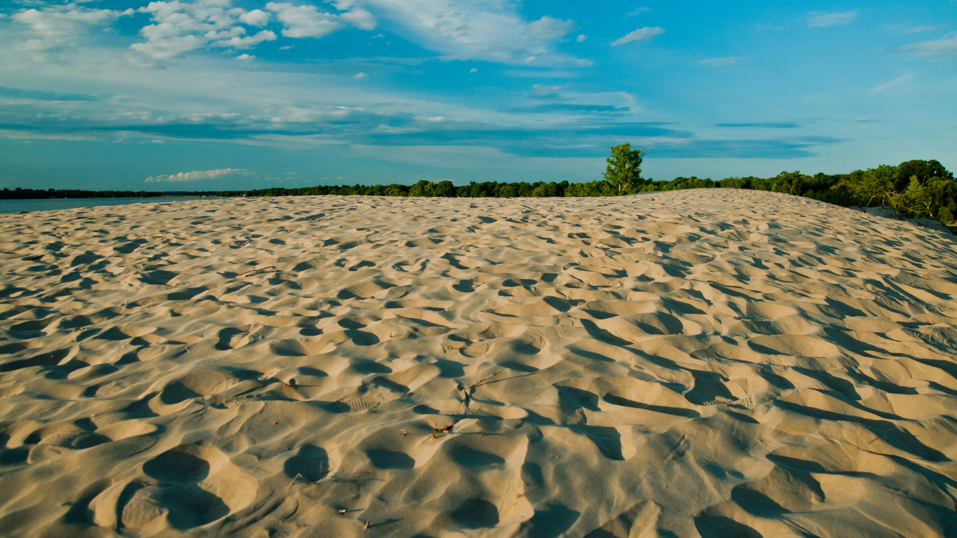 Montreal to Toronto drive: The ultimate road trip guide. Sandbanks Provincial Park, ON