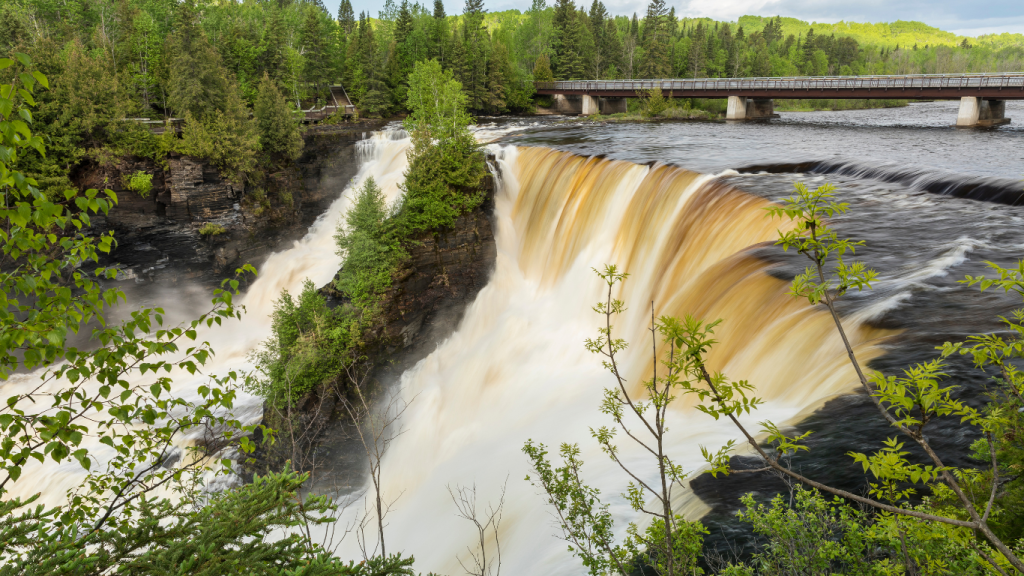 Edmonton to Toronto drive: The ultimate road trip guide. Kakabeka Falls, ON.