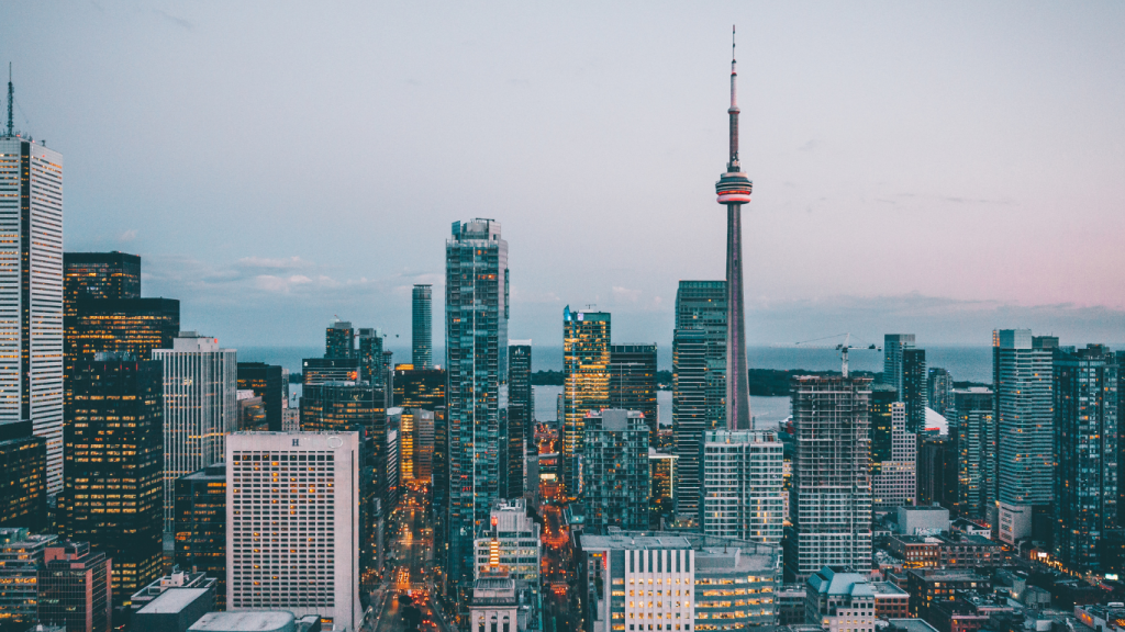 Winnipeg to Toronto drive: The ultimate road trip guide. Toronto, ON.