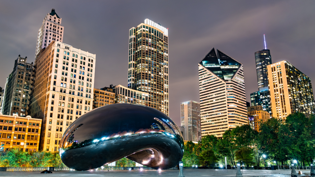 Toronto to Chicago drive: The ultimate road trip guide. Cloud Gate – “The Bean,” Chicago, IL.
