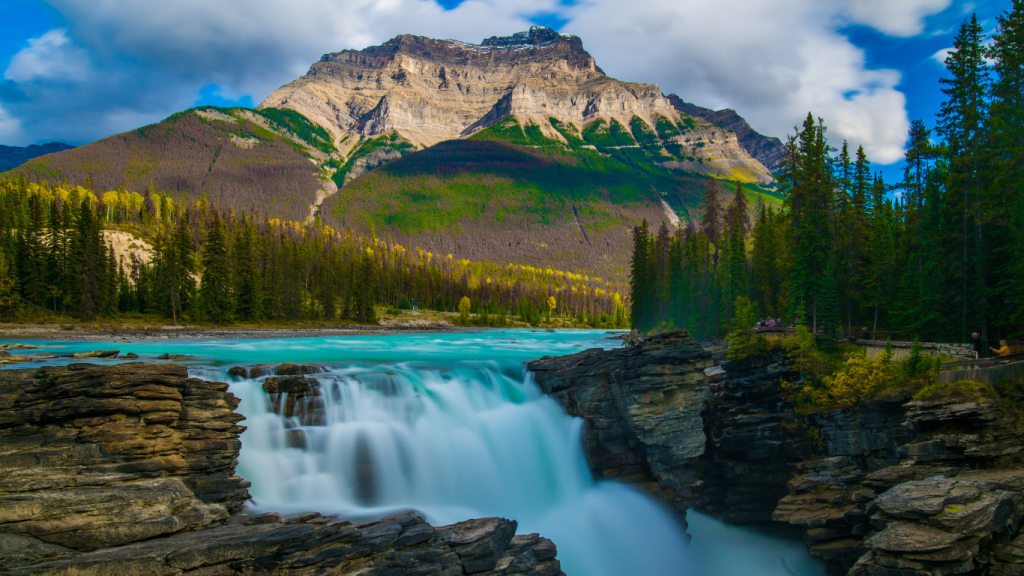 Vancouver to Jasper drive The ultimate road trip guide. Jasper National Park, AB