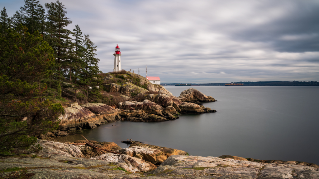 Top things to do in Vancouver - best Vancouver hikes Hiking in Lighthouse Park