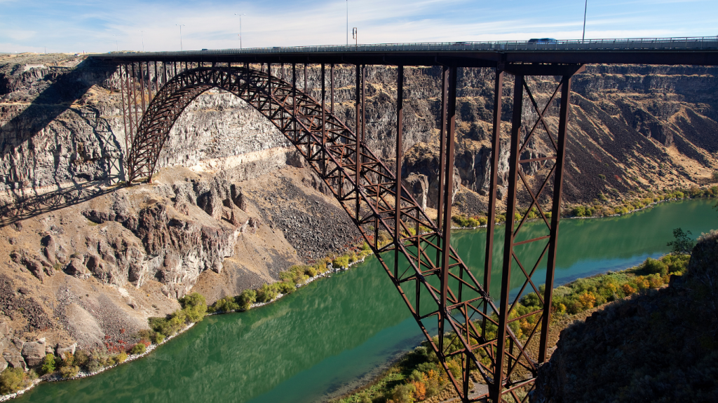 Vancouver to Las Vegas drive The ultimate road trip guide Perrine Bridge, Idaho