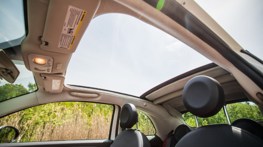 Browse Turo for the best car rentals for the Ottawa to Quebec City drive.