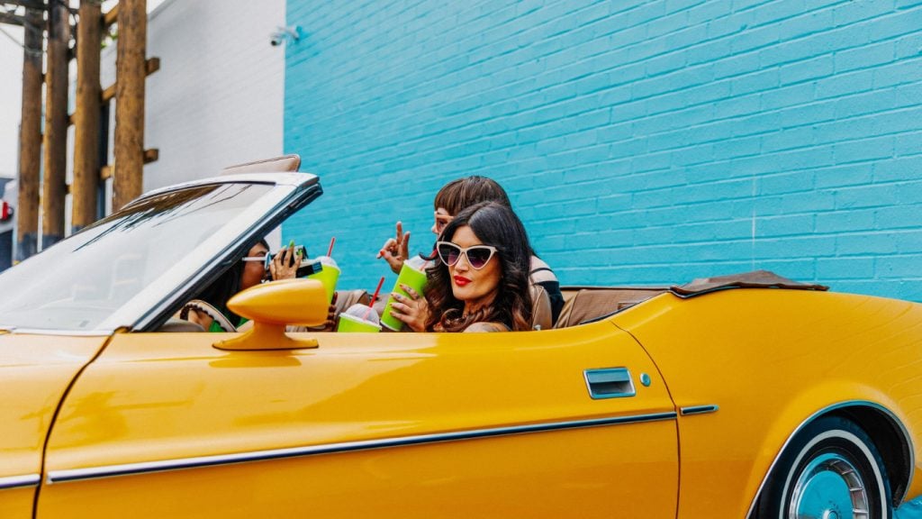 Browse Turo for the best car rentals for the Montreal to Orlando drive.