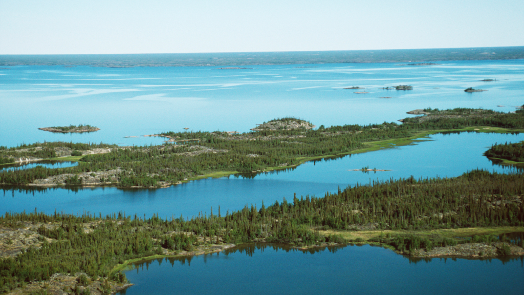 Edmonton to Yellowknife drive: The ultimate road trip guide: Hay River, NWT
