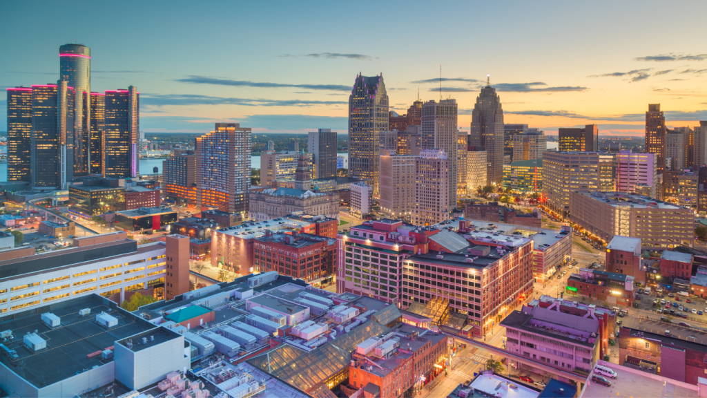 Ottawa to Chicago drive: The ultimate road trip guide: Detroit, MI.