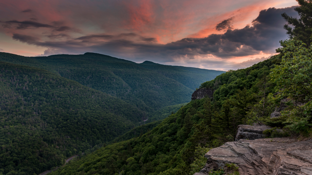 Ottawa to New York City drive: The ultimate road trip guide: Catskill Mountains, New York.