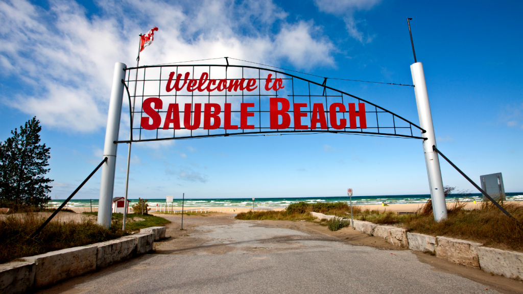 De Toronto à Tobermory en voiture : le guide ultime du voyage en voiture : Sauble Beach, ON.