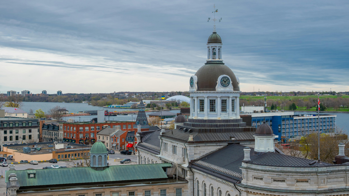 Ottawa to Prince Edward County drive: The ultimate road trip guide: Kingston, Ontario.