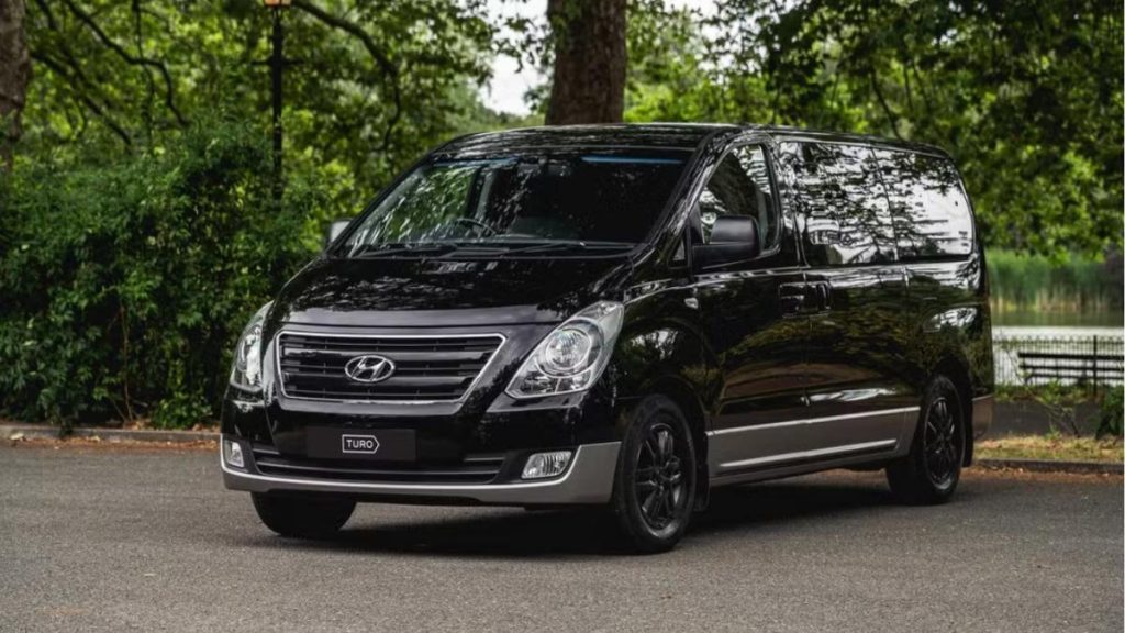 Hyundai i800 minivan rental in Scotland
