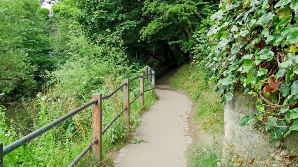 The Water of Leith Walkway in Edinburgh