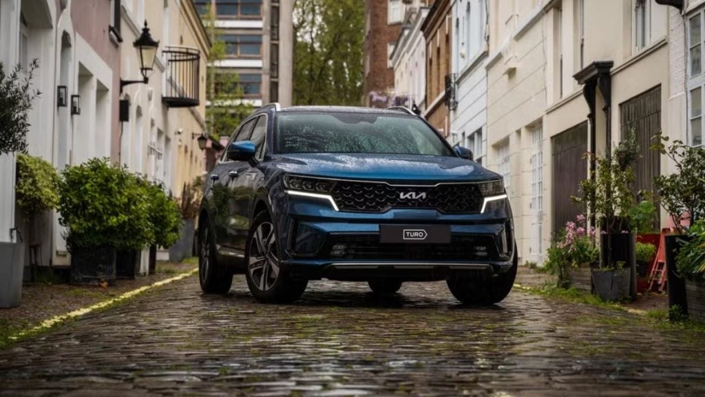 KIA sorento rental on Turo UK