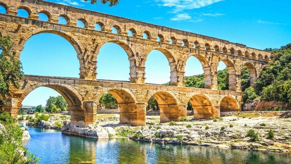 Pont du Gard, Toulouse