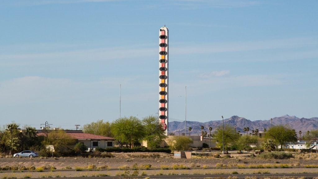 World's Largest Thermometer, Baker, California