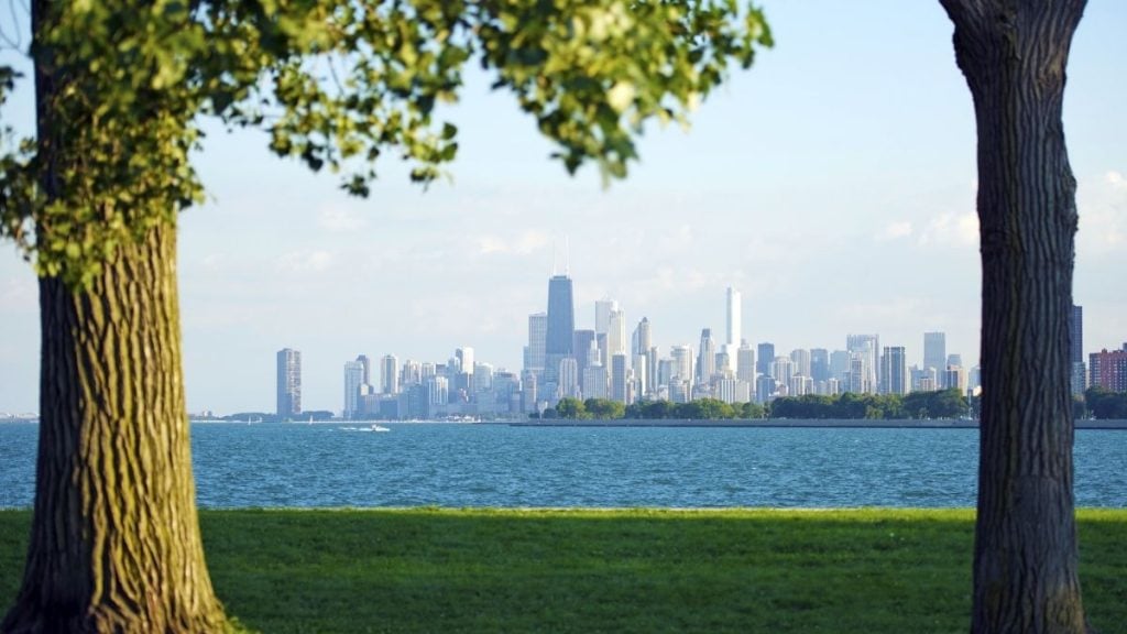 Chicago skyline along Lake Michigan, Chicago, Illinois