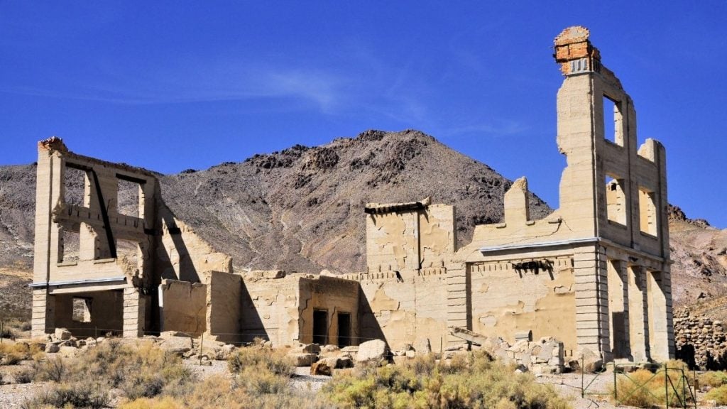 Reno to Vegas Drive. In photo: Cook Bank Building, Rhyolite, Nevada