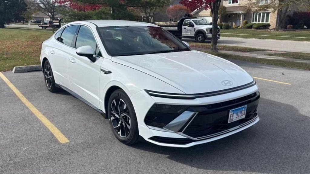 Hyundai Sonata rental in Chicago on Turo