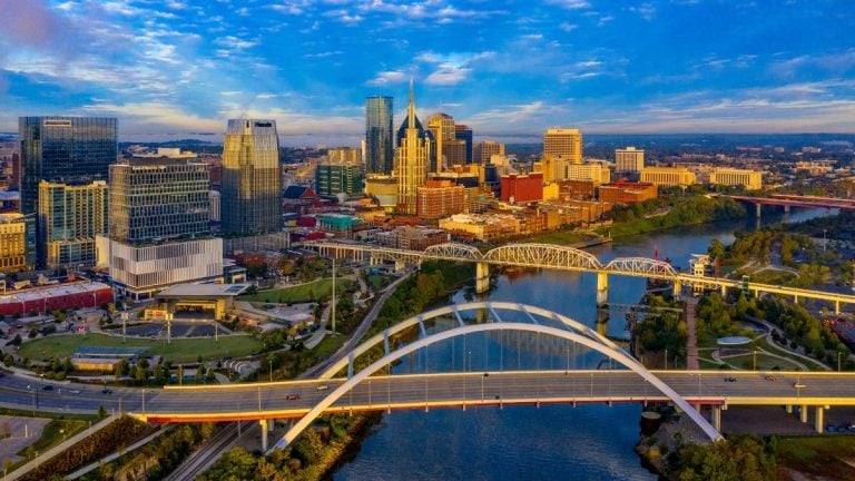 Chicago to Nashville drive: The ultimate road trip guide.