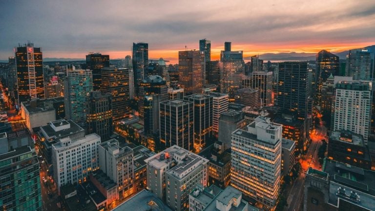 Seattle to Vancouver drive: The complete road trip guide