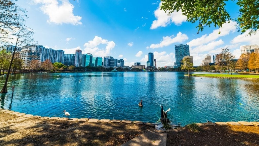Orlando to Tampa drive. In photo: Lake Eola Park, Orlando, Florida