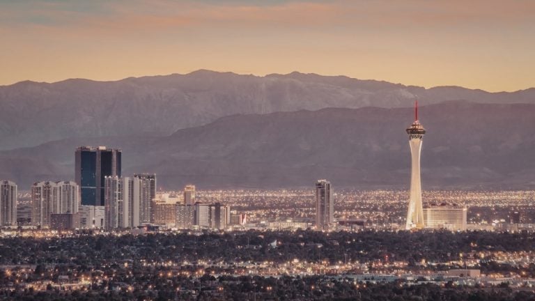 Los Angeles to Las Vegas drive: The complete road trip guide