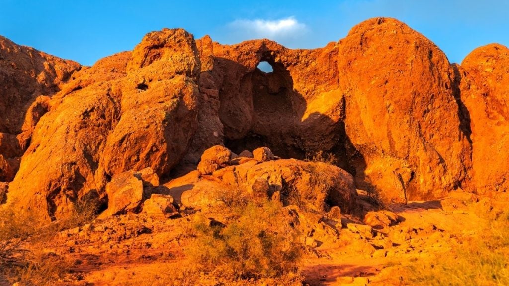 Hole-in-the-Rock, Phoenix, Arizona