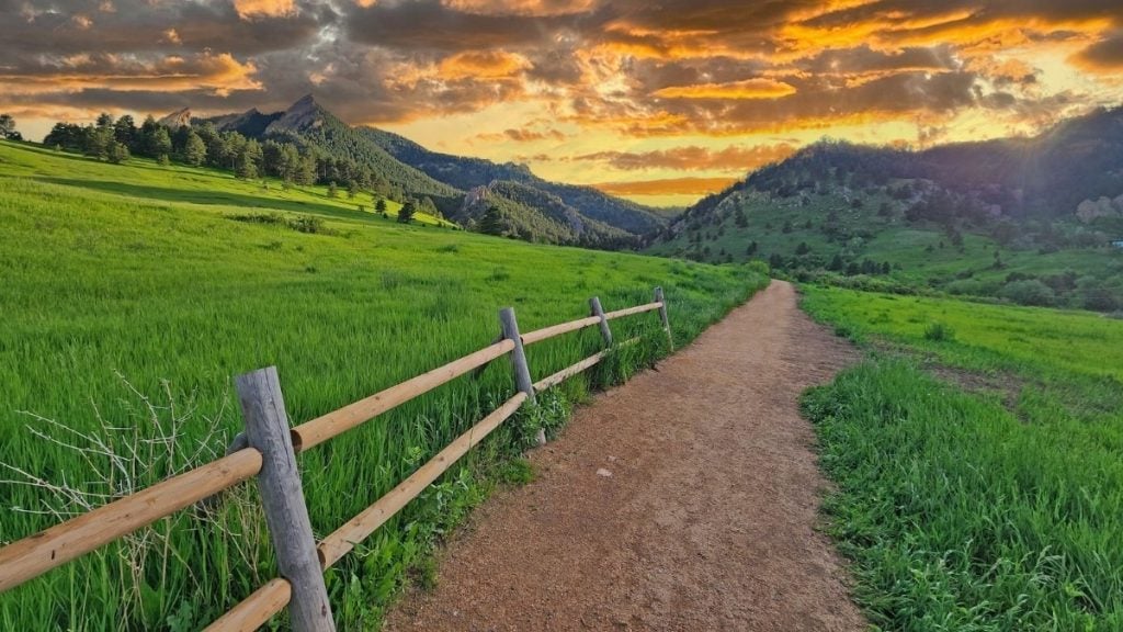 Chautauqua Park trail, Boulder, Colorado