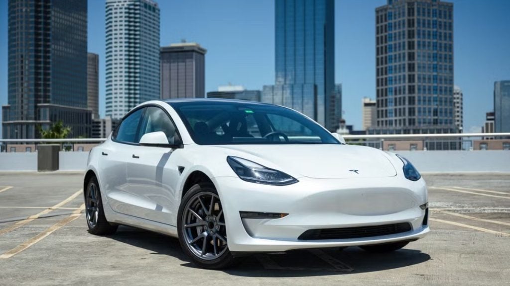 Tesla Model 3 rental in Tampa on Turo