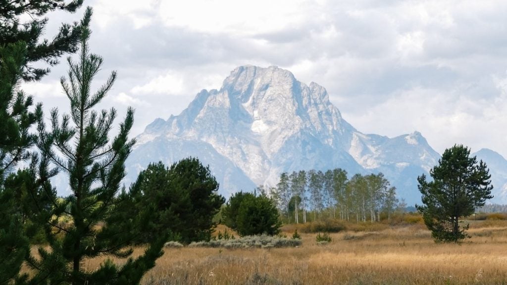 Denver to Yellowstone road trip. In photo: Teton Range, Grand Teton National Park, Wyoming