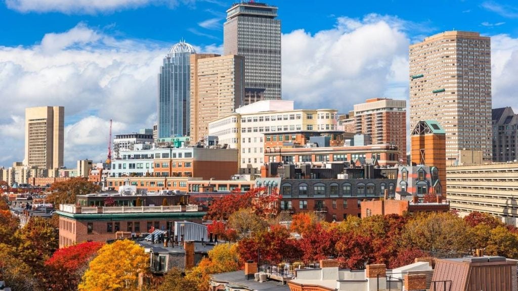 The 10 best places to see in the USA in November. In photo: Boston, Massachusetts