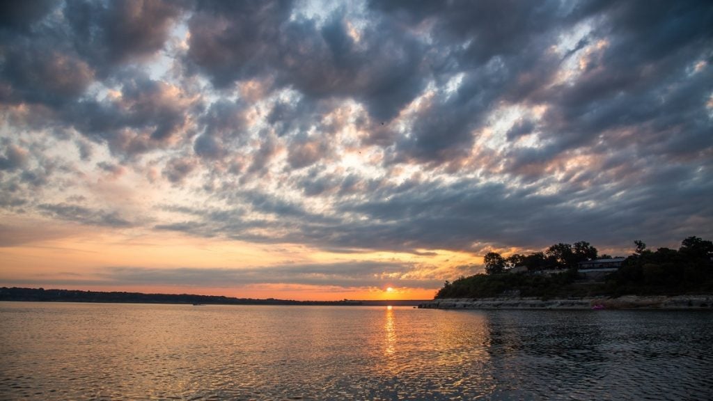 Austin to Dallas drive. In photo: Belton Lake, Temple, Texas
