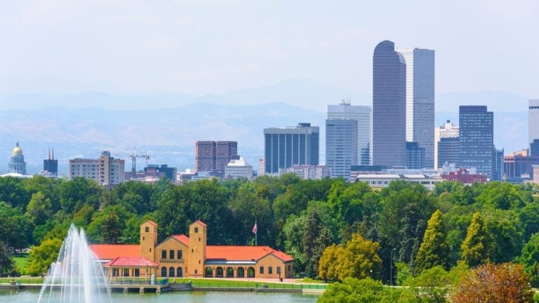 Chicago to Denver drive: The complete road trip guide