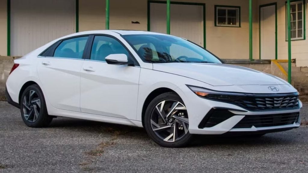 Hyundai Elantra rental in Oregon on Turo